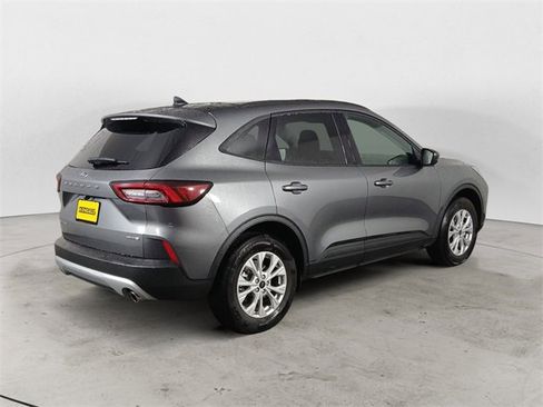 Used 2025 Ford Escape Active image 5