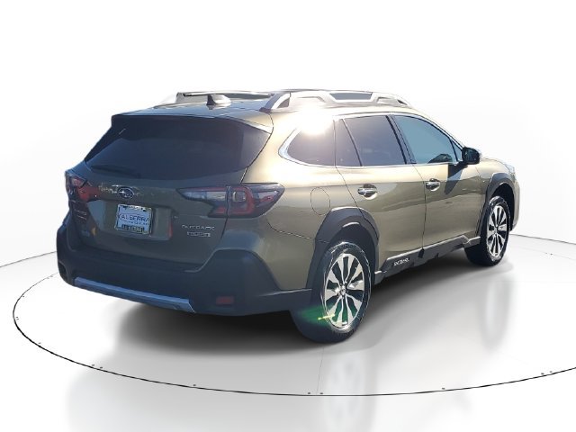Certified 2024 Subaru Outback Touring AWD/4WD image 4