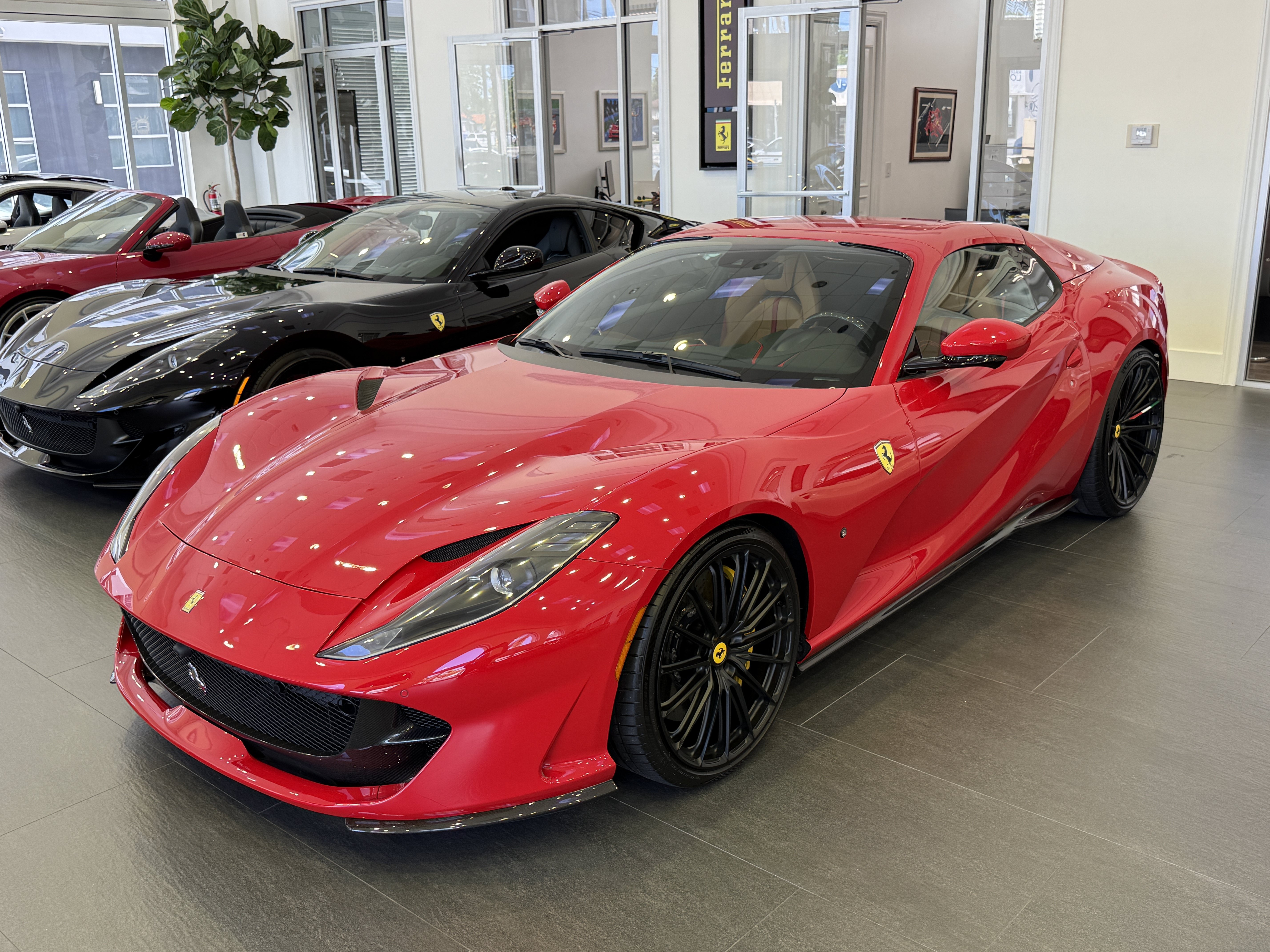 Used 2022 Ferrari 812 GTS RWD image 4