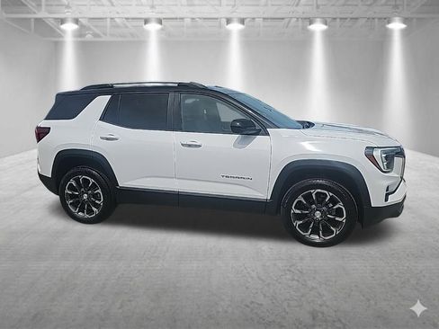 New 2026 GMC Terrain Elevation w/ Elevation Premium Package image 2