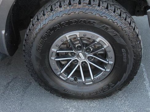 Used 2019 Ford F150 Raptor w/ Equipment Group 802A Luxury AWD/4WD image 48