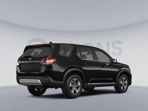 Used 2025 Honda Pilot EX-L image 4