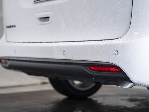 New 2026 Chrysler Pacifica Select image 7