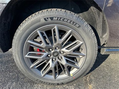 New 2025 Ford Expedition Max Platinum w/ Stealth Performance Package image 13