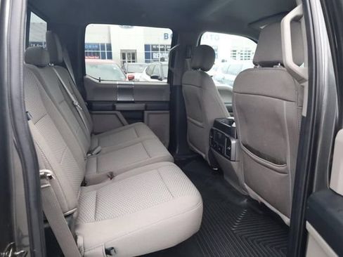 Used 2019 Ford F150 XLT w/ Equipment Group 302A Luxury AWD/4WD image 19