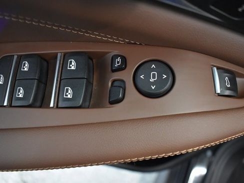 Used 2023 BMW X5 M50i w/ Executive Package image 23