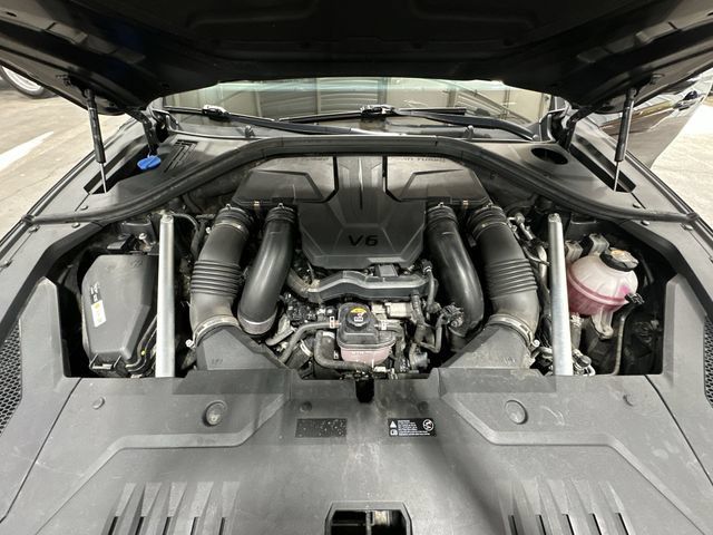 Used 2022 Genesis GV70 3.5T Sport w/ Sport Advanced Package AWD/4WD image 22