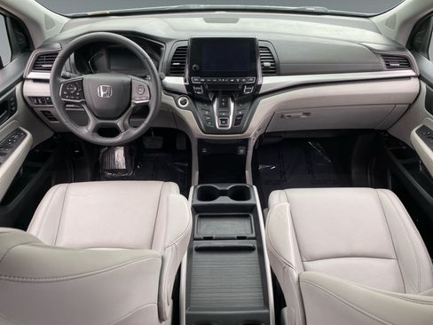Used 2024 Honda Odyssey EX-L image 10