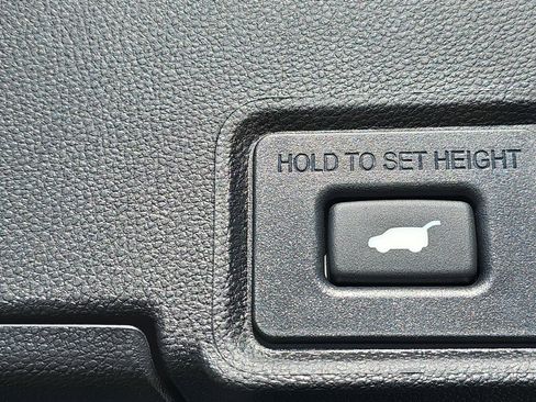 New 2026 Acura RDX SH-AWD image 14