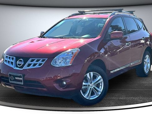 Used 2013 Nissan Rogue SV w/ Premium Pkg AWD/4WD image 3
