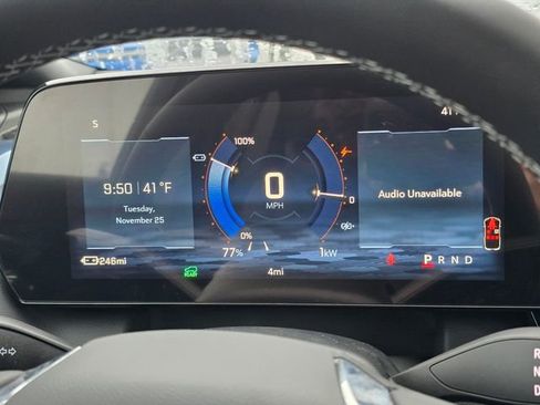 New 2026 Chevrolet Equinox EV LT image 24