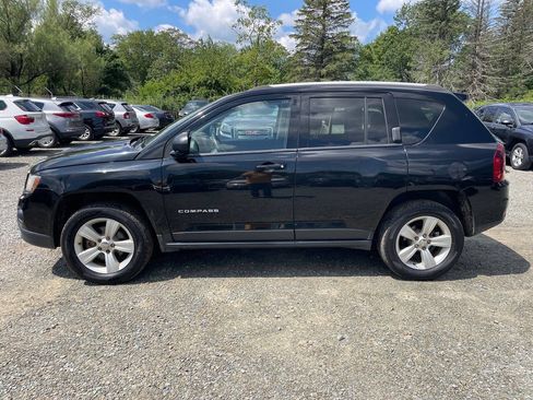 Used 2016 Jeep Compass Sport w/ Power Value Group AWD/4WD image 8