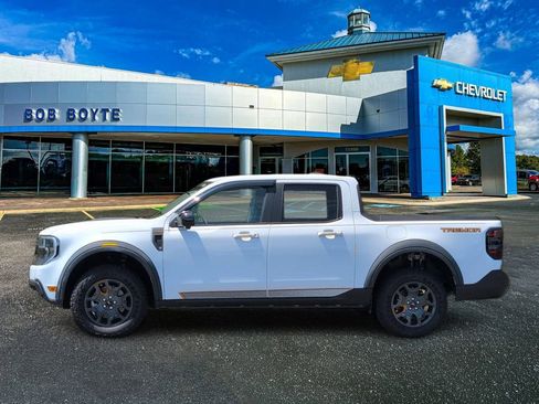 Used 2025 Ford Maverick Tremor AWD/4WD image 7