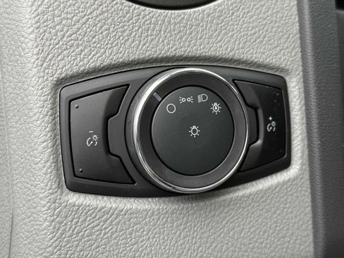 New 2026 Ford E-450 and Econoline 450 Super Duty w/ Driver's Safety Package image 17