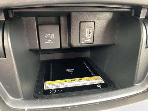 Used 2020 Honda Accord Touring image 30