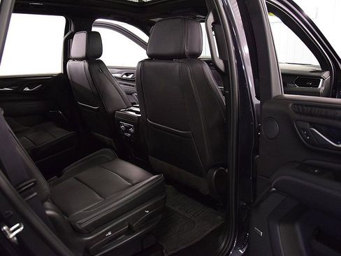 Used 2024 GMC Yukon Denali image 31