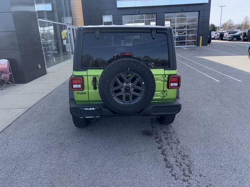 New 2026 Jeep Wrangler Unlimited Sport AWD/4WD image 4