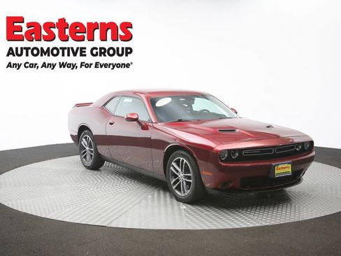 Used 2019 Dodge Challenger SXT AWD/4WD image 46