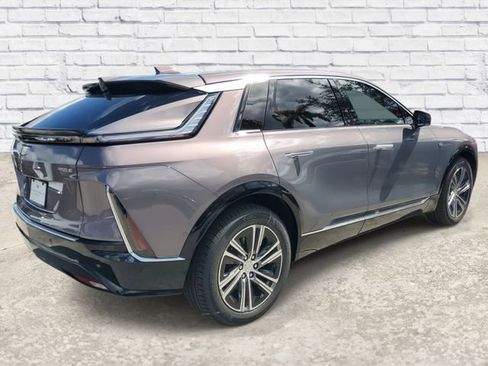 New 2026 Cadillac Lyriq Luxury RWD image 3