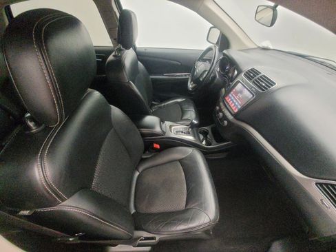 Used 2018 Dodge Journey Crossroad image 21