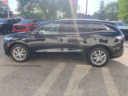 Certified 2024 Buick Enclave Essence w/ Experience Buick Package AWD/4WD image 8