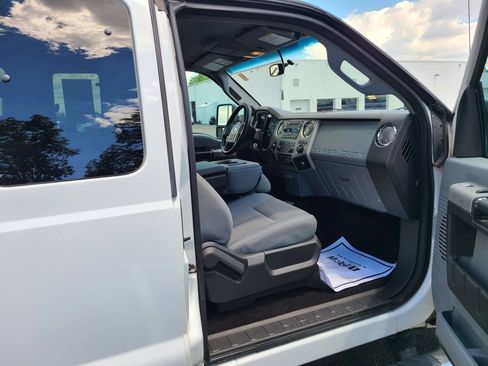 Used 2015 Ford F250 XLT w/ XLT Value Package AWD/4WD image 13