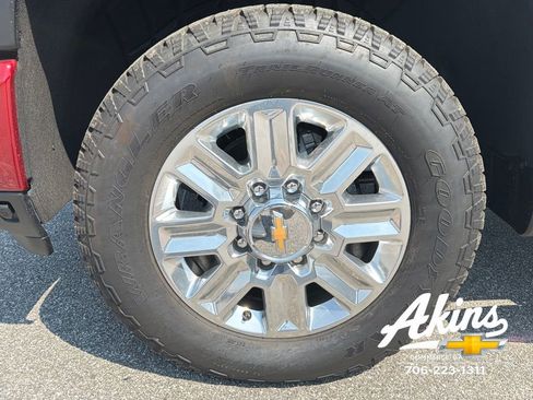 New 2025 Chevrolet Silverado 2500 High Country w/ Technology Package AWD/4WD image 11