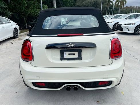 Used 2019 MINI Cooper S w/ Signature Upholstery Package image 6