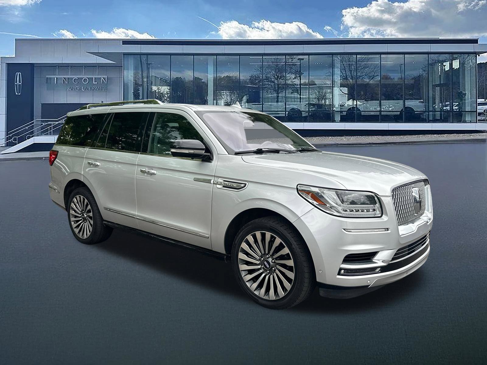 Used 2019 Lincoln Navigator Reserve AWD/4WD image 1
