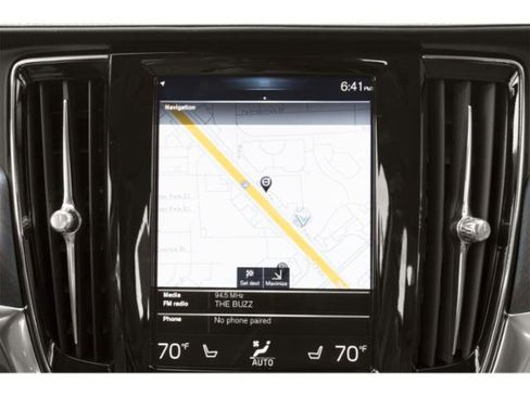 Used 2018 Volvo S90 T5 Momentum w/ Convenience Package AWD/4WD image 16