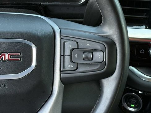 Used 2025 GMC Sierra 1500 SLT AWD/4WD image 14