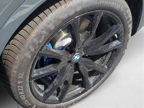 Used 2026 BMW X7 xDrive40i w/ M Sport Package AWD/4WD image 8