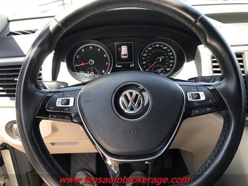 Used 2018 Volkswagen Atlas SE AWD/4WD image 13