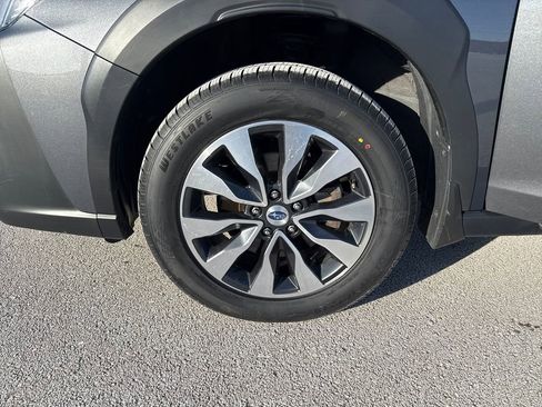Used 2023 Subaru Outback Limited image 31