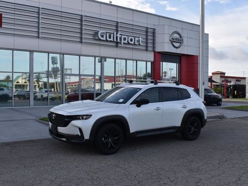 Used 2025 MAZDA CX-50 AWD 2.5 S w/ Premium Package image 2