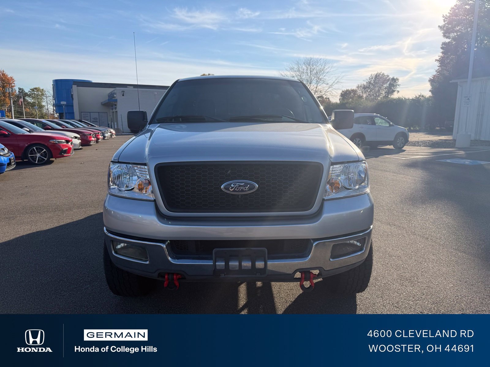 Used 2004 Ford F150 XLT AWD/4WD image 2