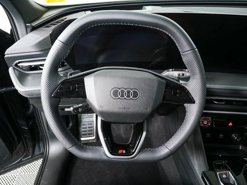 New 2026 Audi SQ5 Premium Plus image 9