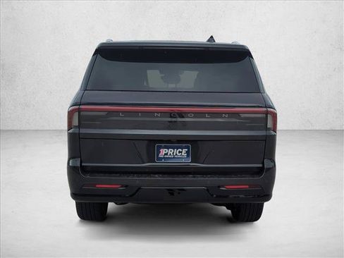 Used 2025 Lincoln Navigator L Black Label AWD/4WD image 6
