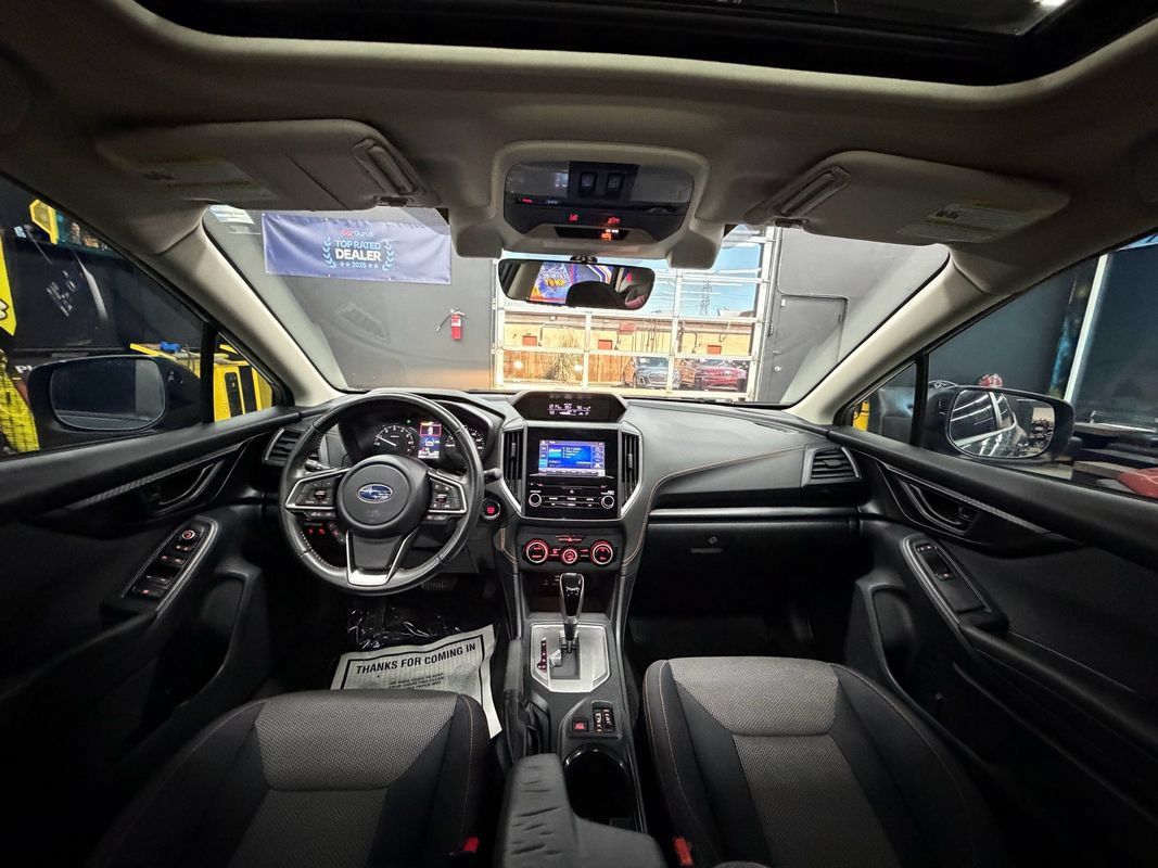 Used 2020 Subaru Crosstrek 2.0i Premium w/ Moonroof Package 1 AWD/4WD image 32