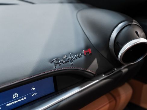 Certified 2023 Ferrari Portofino M image 36