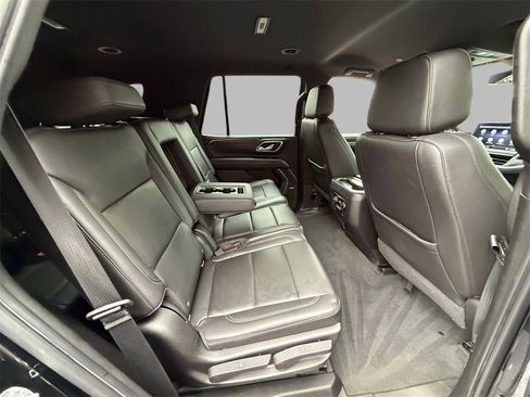 Used 2021 Chevrolet Tahoe LT image 16