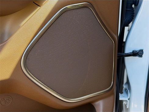 Used 2020 RAM 1500 Limited image 24