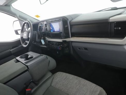 Used 2023 Ford F250 XLT image 25
