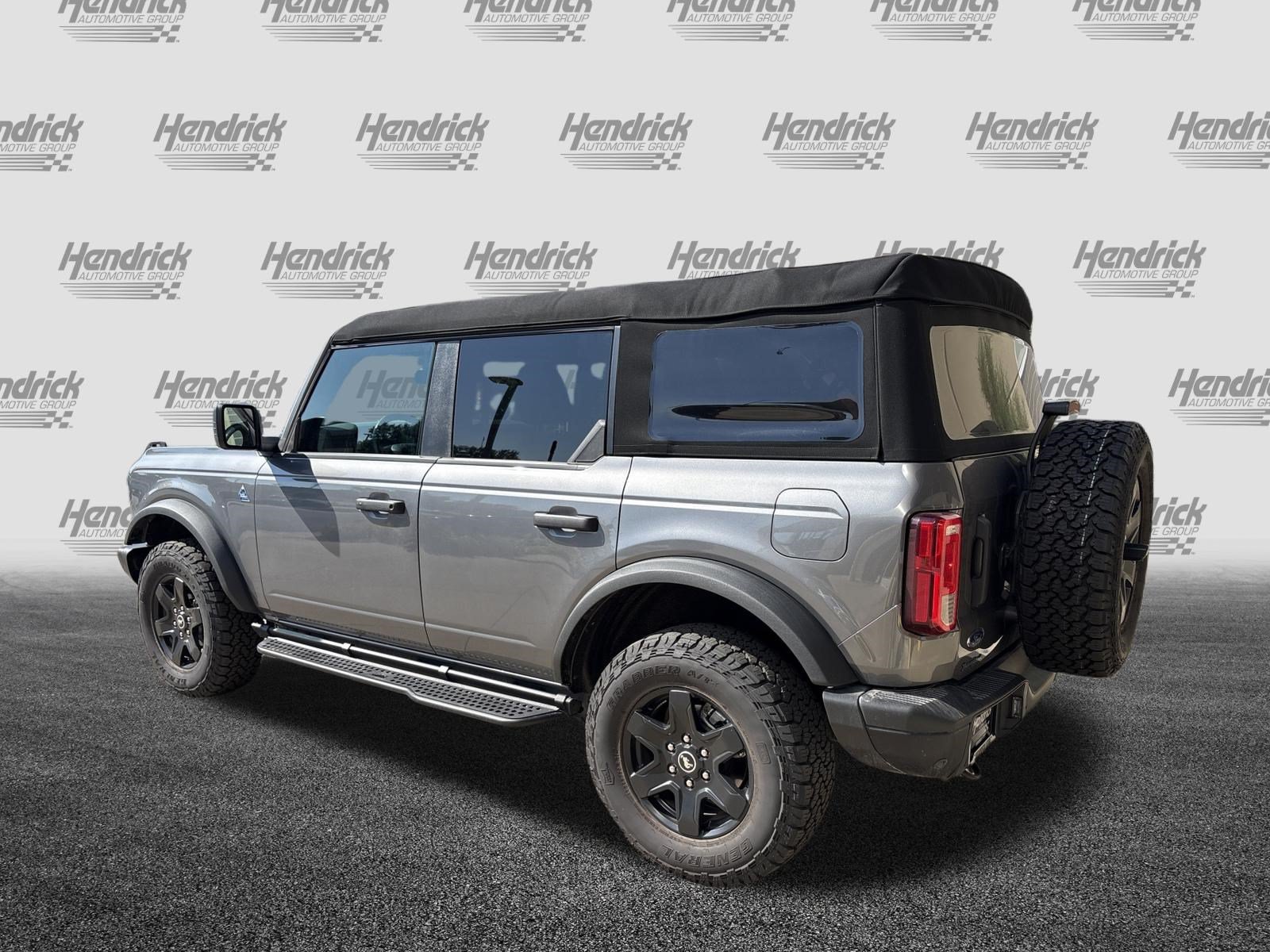 Used 2024 Ford Bronco Black Diamond AWD/4WD image 8