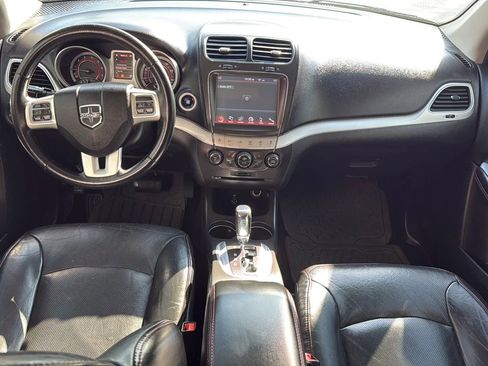 Used 2019 Dodge Journey GT image 31