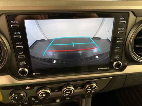 Used 2020 Toyota Tacoma SR5 w/ Technology Package image 14