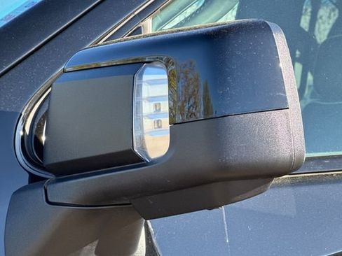 Used 2025 GMC Sierra 1500 AT4X image 55