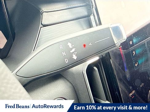 New 2026 GMC Acadia Elevation w/ Elevation Premium Package image 16