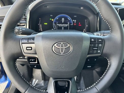 Certified 2026 Toyota Camry SE image 35