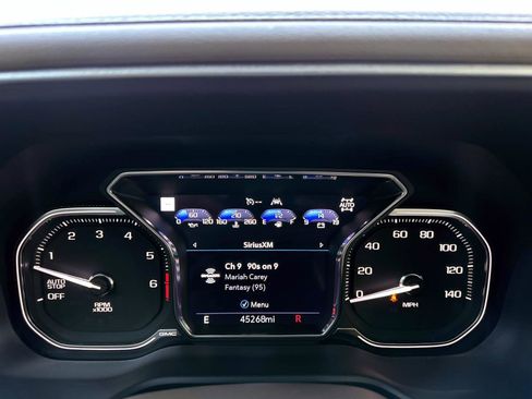 Used 2021 GMC Yukon XL Denali image 30